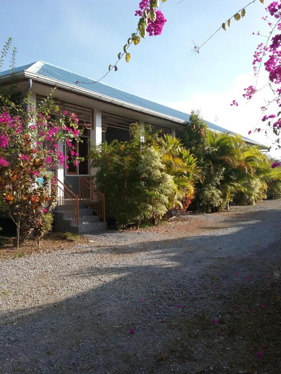 Motel Album Nyaung Shwe Exterior foto